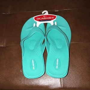 Okabashi molded flip flop